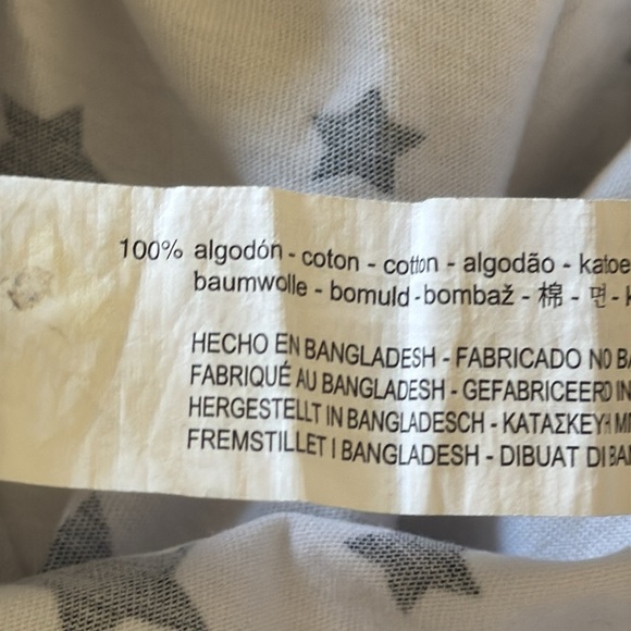 Zara Women’s White and Black Star Print T-Shirt Size Small - Picture 6 of 6